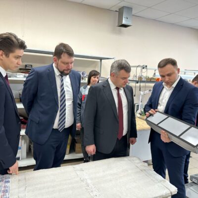Заместитель Министра промышленности и торговли Российской Федерации посетил НИИИС имени А.Н. Лодыгина.